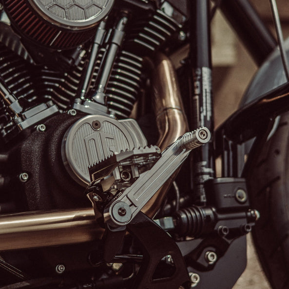 OG Shorty Gripper Shifter Peg installed on a 2025 Softail Low Rider S FXLRS